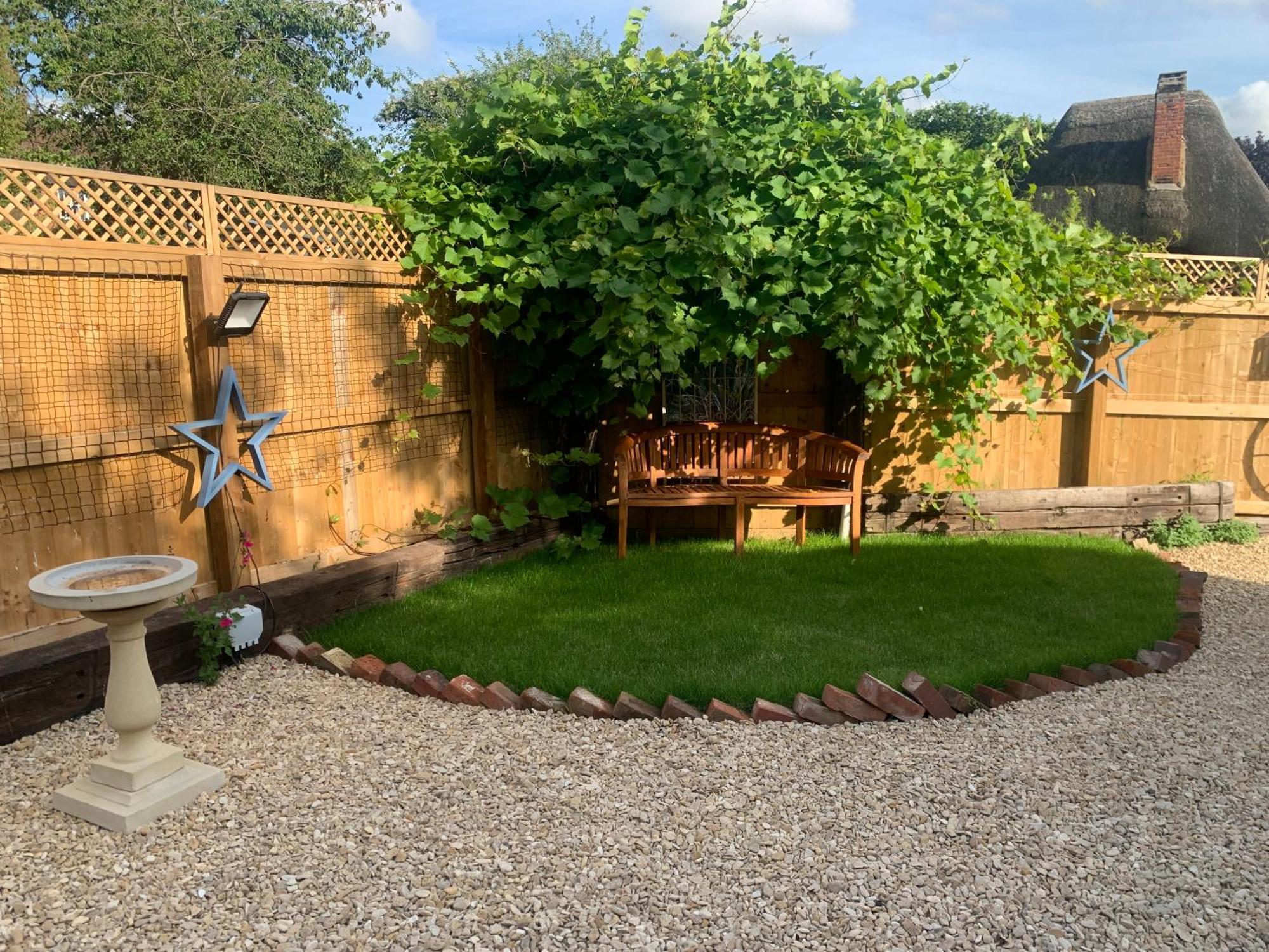 The Shack - Thatched Self Contained Annex Collingbourne Ducis Eksteriør bilde